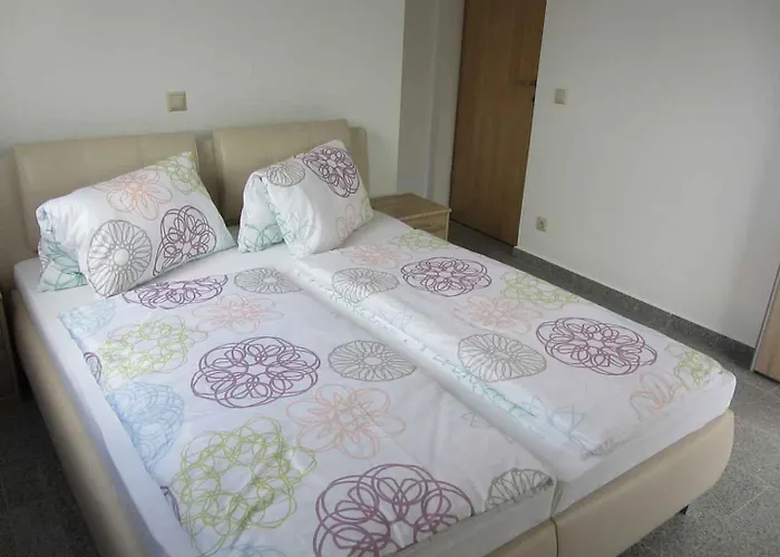 Two-bedroom In - Insel Krk 13080 Malinska