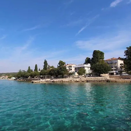 Apartman Two-bedroom In Malinska/insel Krk 13080 *